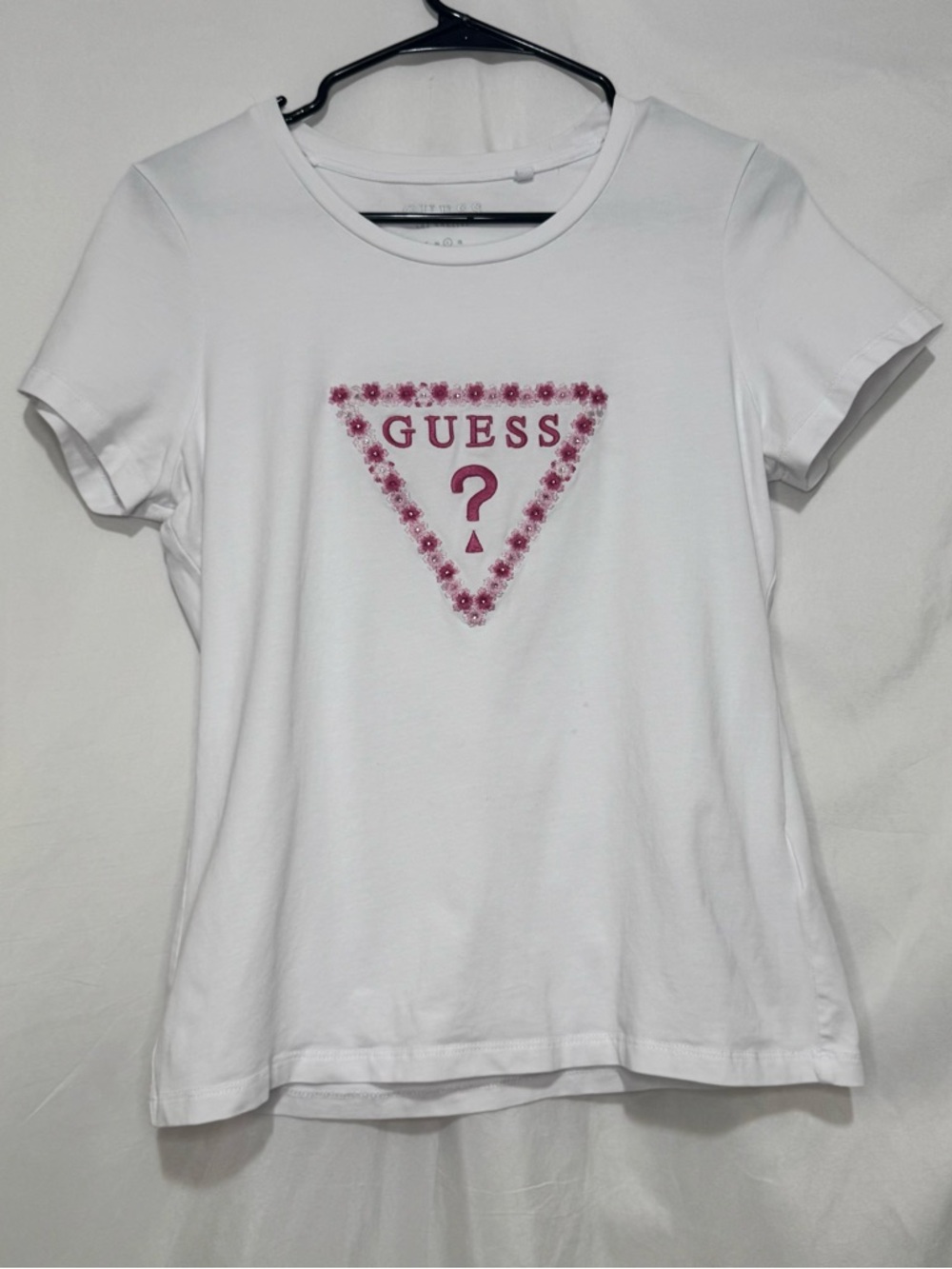 Women’s White Guess Shirt Size L